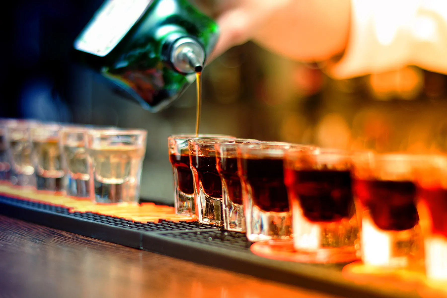 Study: Heavy Drinkers May Not Hold Their Liquor Better