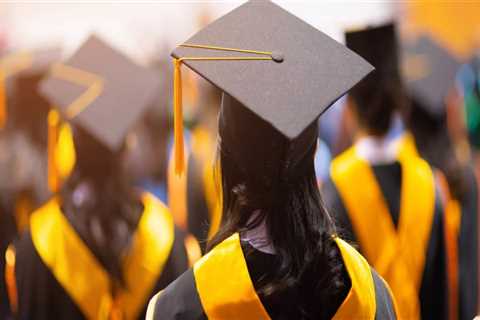 Exploring the Graduation Rates in Central Kentucky: An Expert's Perspective
