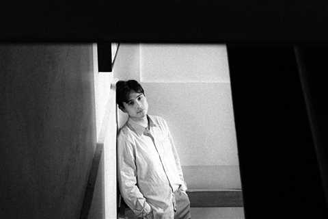 Ralph De Leon breaks the fourth wall